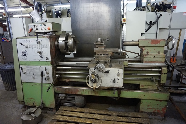 Fat (Ponar-Wroclaw) Tur-63 Straight Bed Centre Lathe