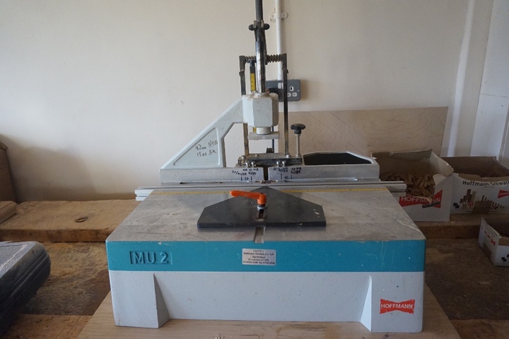 Hoffman MU2 Router