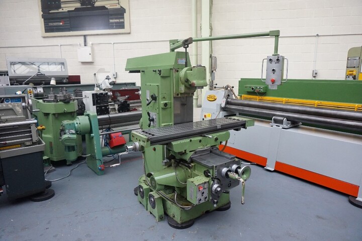 Jafo Type FWF3 Universal Milling Machine