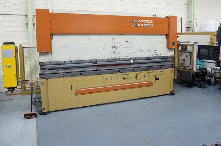 Edwards Pearson Type RT4 150/4100 Hydraulic Press Brake
