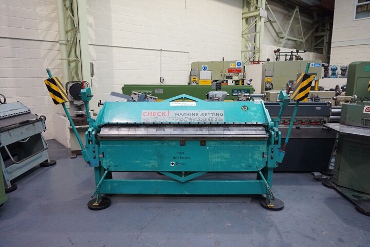 Edwards Truefold Type 614BT Box & Pan Manual Folding Machine
