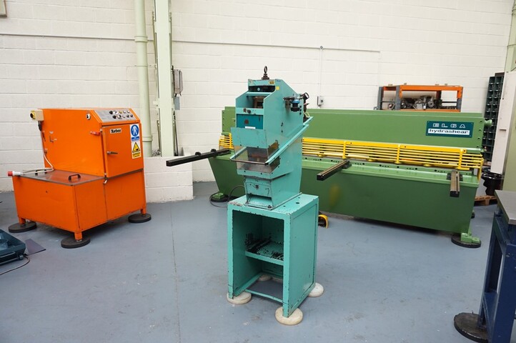 Bench Type Pnuematic Press