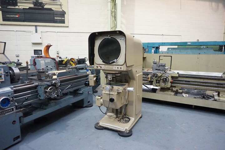 Nikon Model 5A Profile Projector