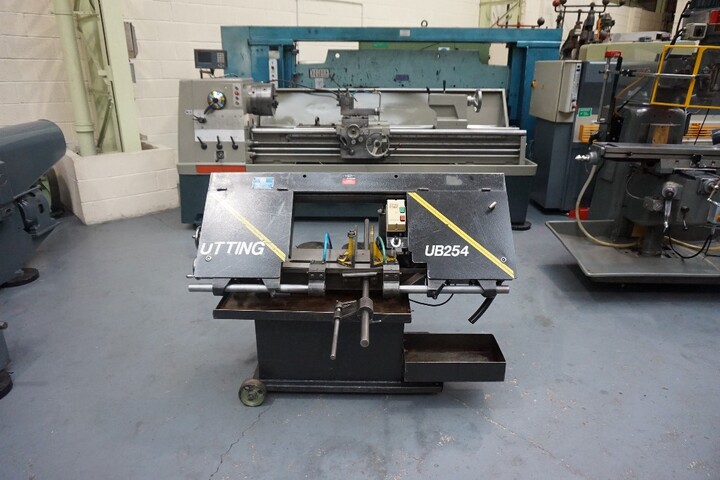 Utting Type UB254 Horizontal Bandsaw