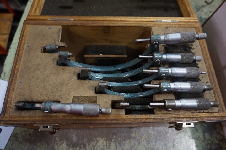 (6) Micrometers 0 – 1’’ to 5’’ – 6’’