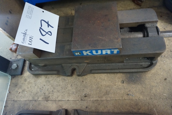 Kurt 6 inch Machine Vice