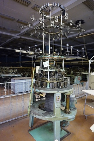 Bentley Type RTR8 18’’ Circular Knitting Machine