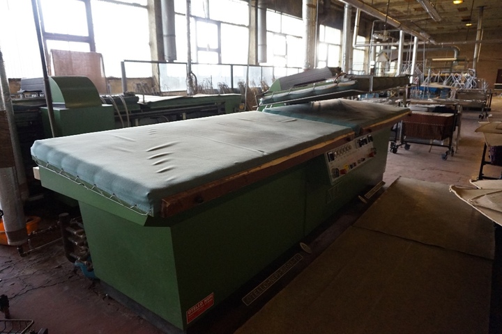 Nepi Ottelo Model FDV 2P Steam Heated Double Press