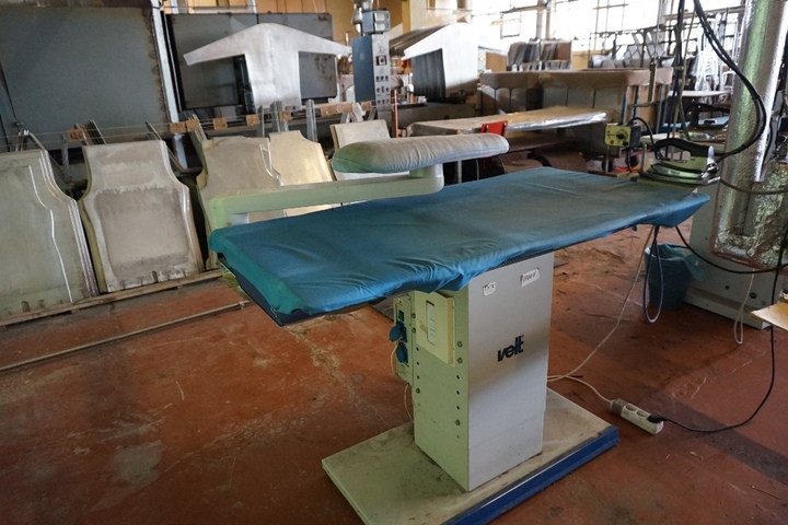 Veit Type 142201 0010 Steam Ironing Table
