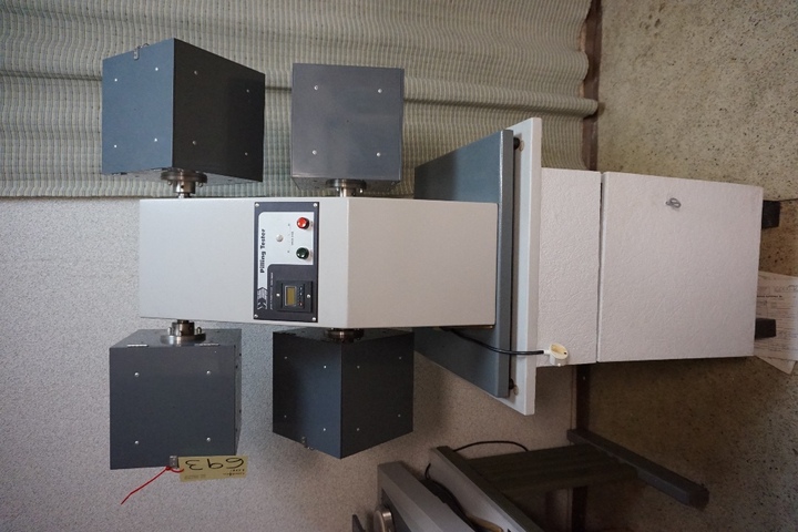 James Heal & Co Pilling Tester