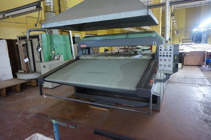 Nepi Steam Heated Conveyorised Press with 180cm x 180cm Press Head