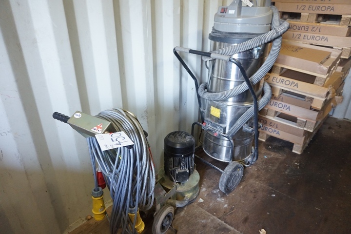 Sabre G300 Floor Grinder and Vacuum