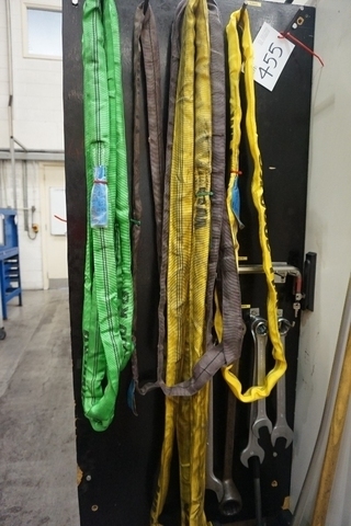 Quantity of Slings, Chains and Spanners