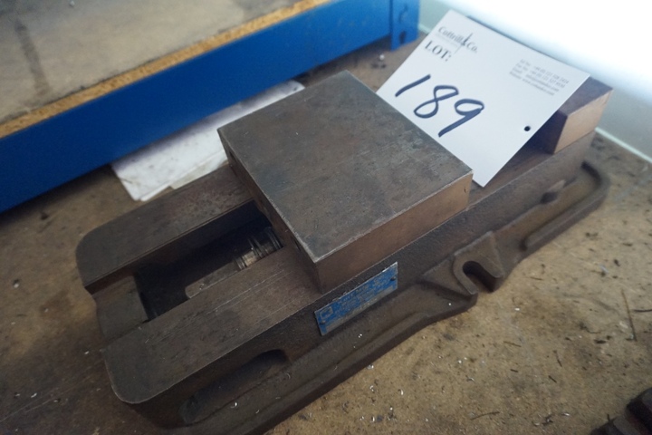 Kurt 6 inch Machine Vice