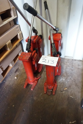 (2) 10 Ton Jacks and (2) 5 Ton Jacks
