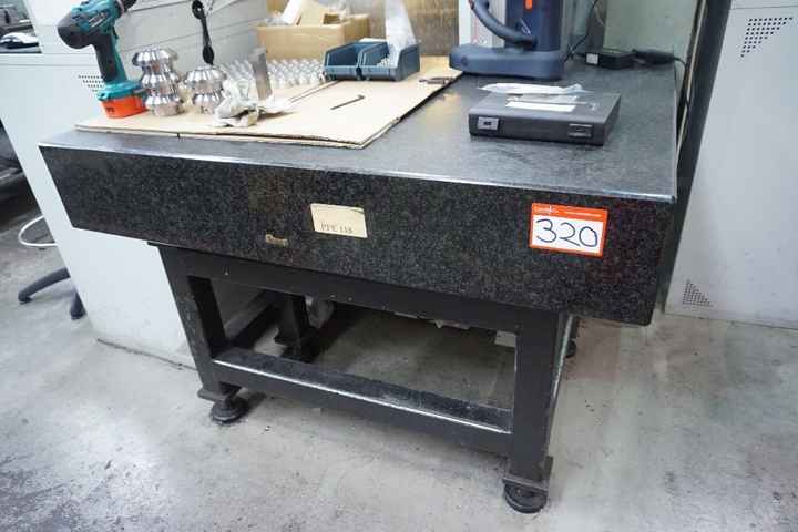Granite Table 4ft x 3ft