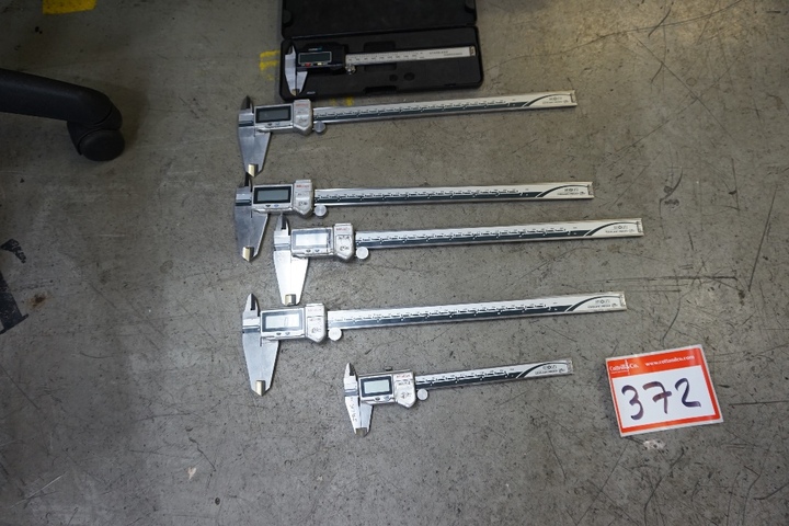 (6) Digital Verniers