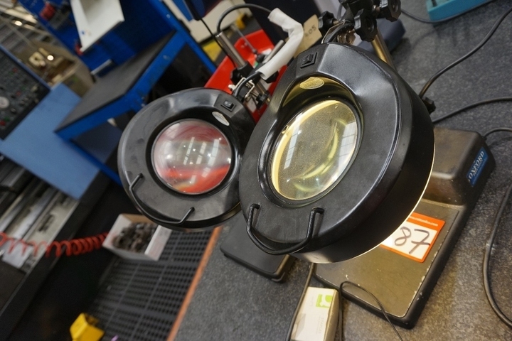 (2) Oxford Magnifying Glasses