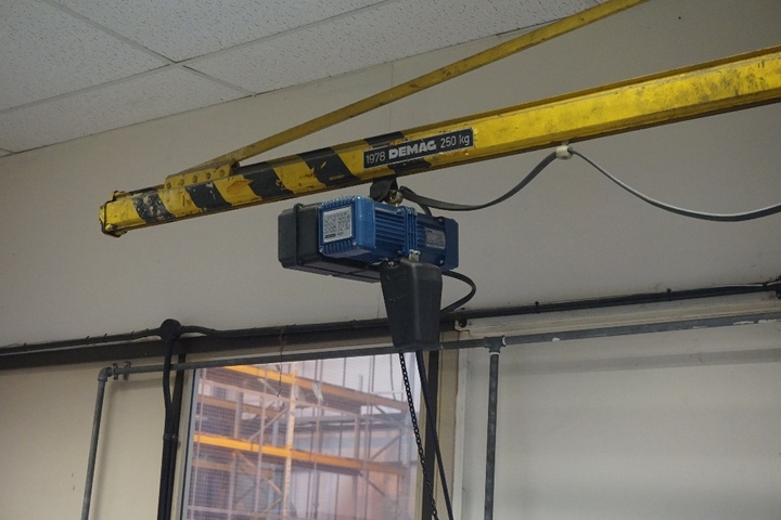 Demag 250kg Jib Hoist