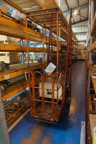 Escalift 182 Narrow Isle Electric Lift,