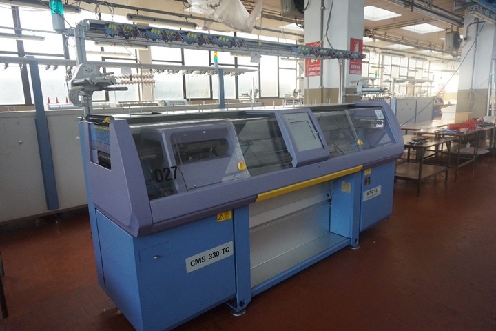 Stoll Model CMS 330 TC Flat Knitting Machine
