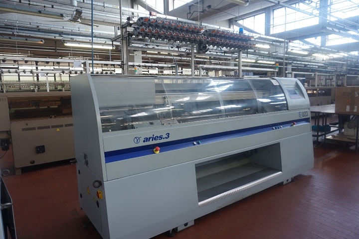 Steiger Model Aries 3 SA Flat Knitting Machine