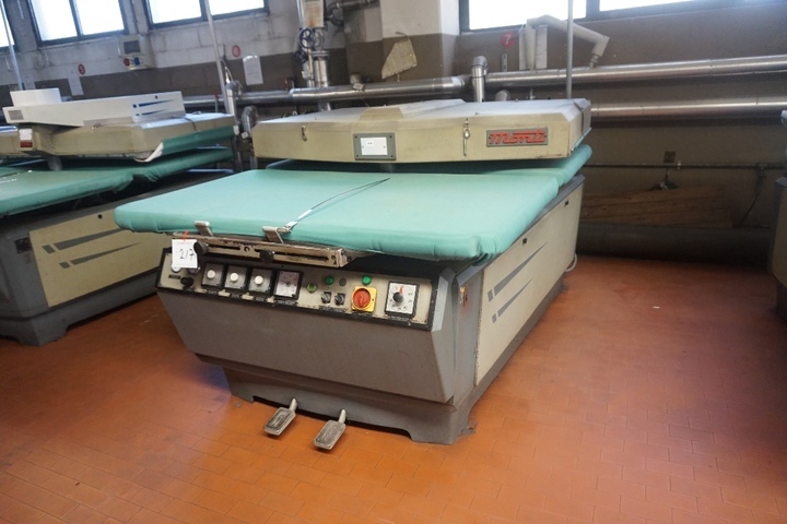 Monti 104/S Steam Press Table