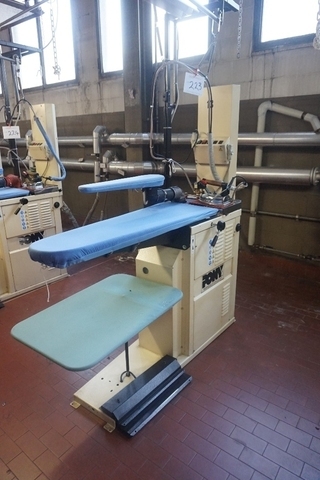 Pony Spa SILV/OAS18 Ironing Steam Table