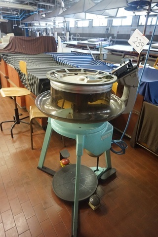 Exacta Standard 16 Gauge Linking Machine