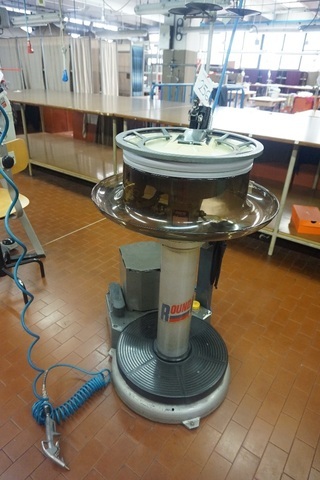 Exacta Go Round 16 Gauge Linking Machine