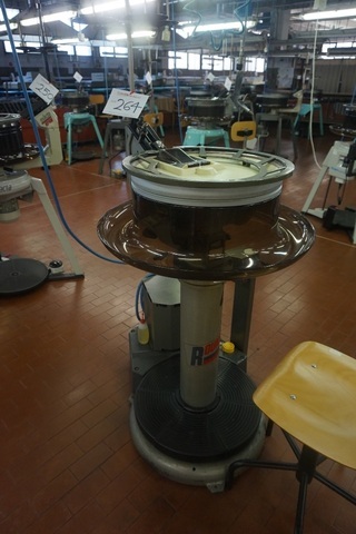 Exacta Go Round 16 Gauge Linking Machine