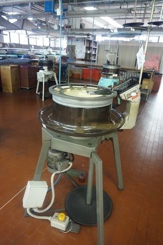 Exacta Spider 16 Gauge Linking Machine