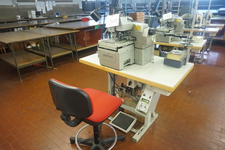 Durkoppadler Type 578 121 301 Sewing Machine