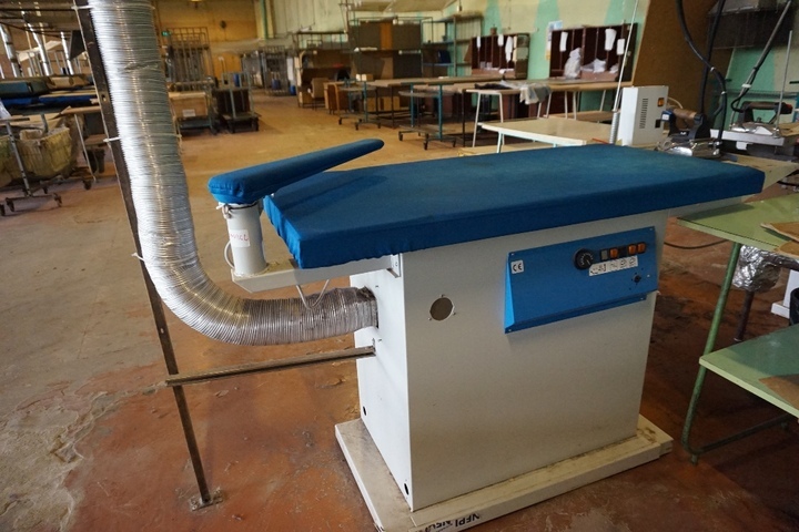 Nepi Model 32 Steam Ironing Table