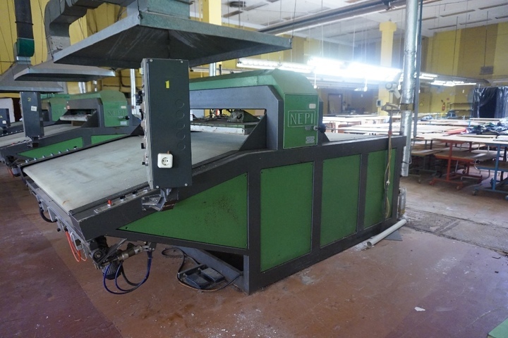 Nepi Steam Heated Conveyorised Press with 180cm x 180cm Press Head