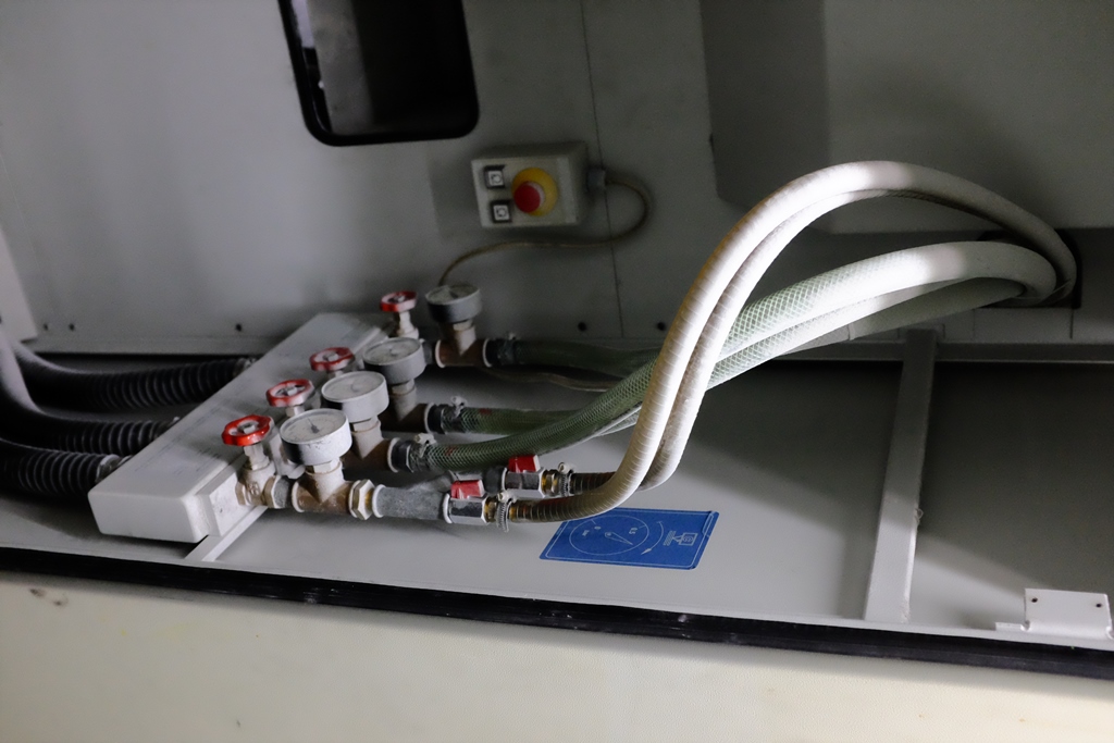 KBA Karat 74-4DI+L Four Colour Digital Offset Printing Press