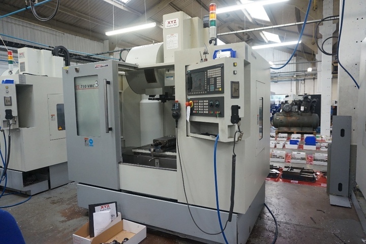 XYZ 710 Vertical Machining Centre