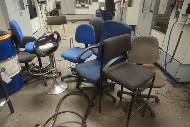 Assorted Chair/Stools