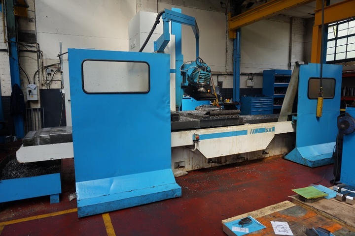 Huron SXD 733 CNC Universal Bed Type Milling Machine