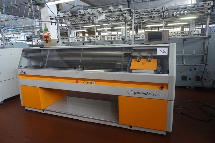 Steiger Model Gemini 2.130 SA Flat Knitting Machine