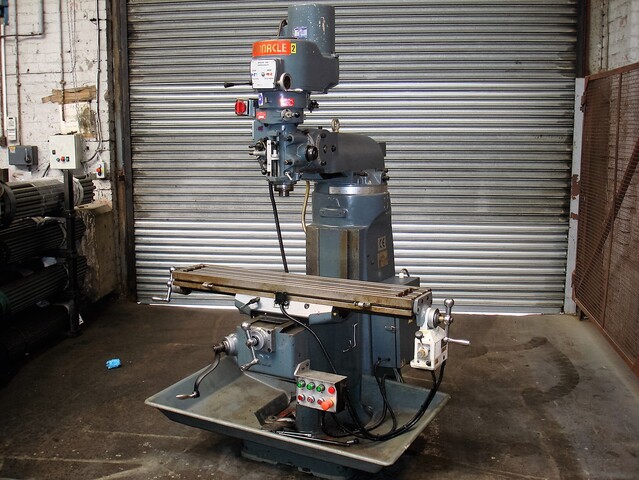 Pinnacle Turret Mill