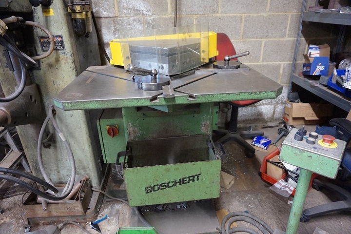 Boschert Model LB13 Corner Notcher