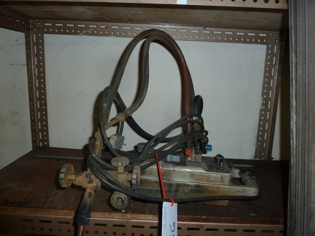 Hancock Portable Straight Line Cutter with Tracking