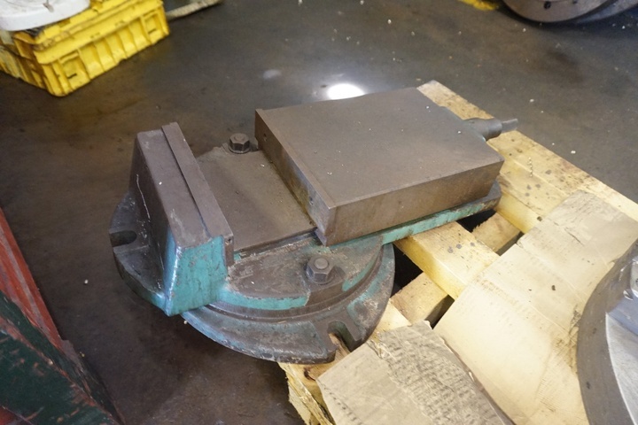 8” Machine Vice