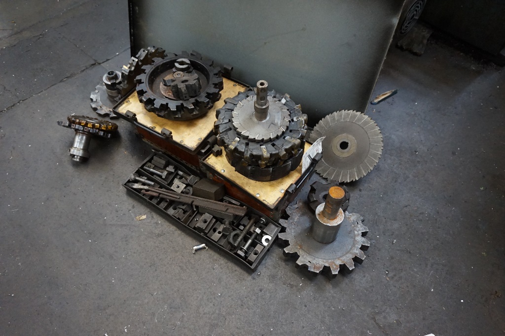 Qty of Segment Cutters