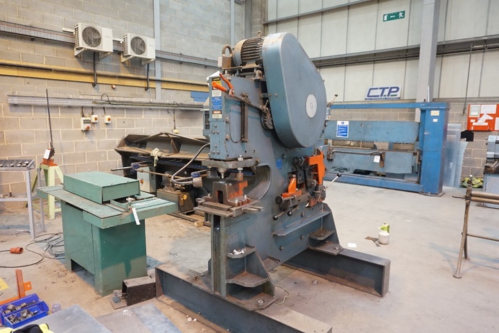 Kingsland J21X4 Power Metal Worker