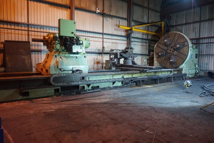 MFD Dortmund Heavy Duty Centre Lathe