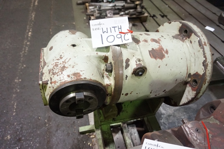 (5) Heads and Extension