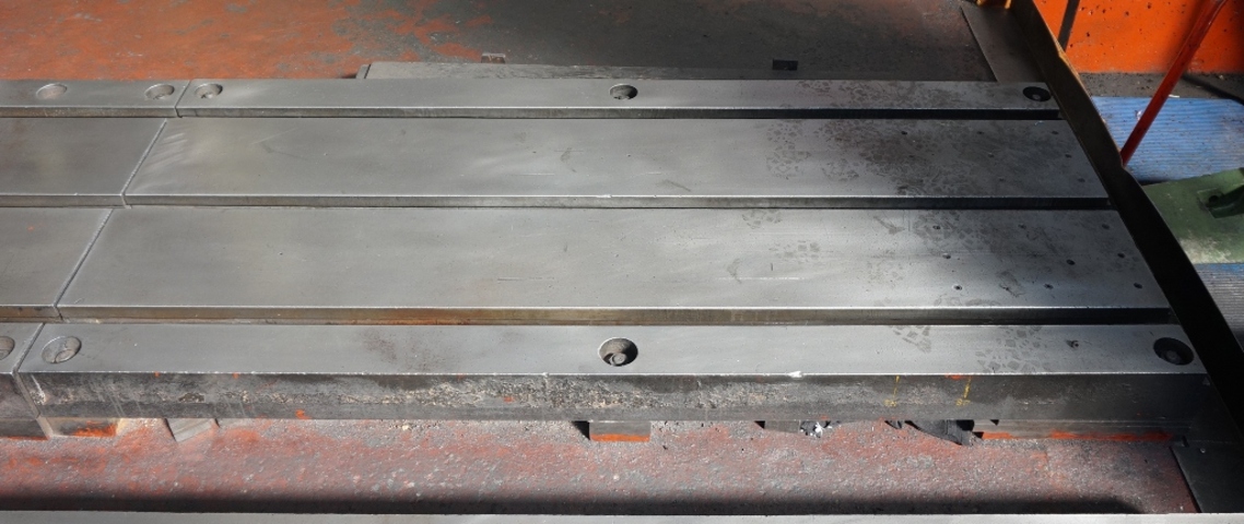 Tee Slotted Surface Table: 2450mm x 1100mm