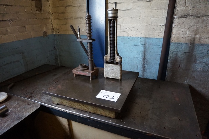 Steel Plate 24” x 24” with Height Gauge